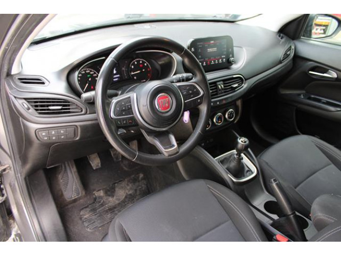 Fiat Tipo 1.4 MT 