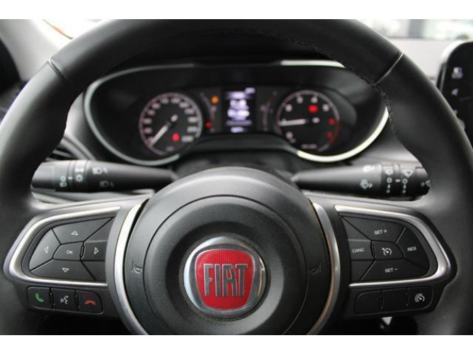 Fiat Tipo 1.4 LIFE 