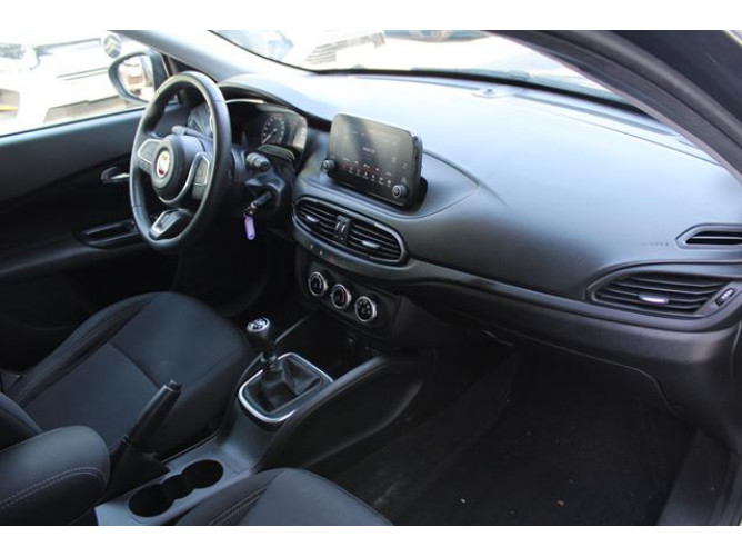 Fiat Tipo 1.4 MT 