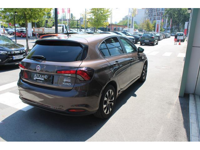Fiat Tipo 1.4 MPI LOUNGE 