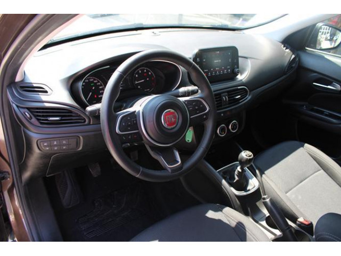 Fiat Tipo 1.4 MPI LOUNGE 