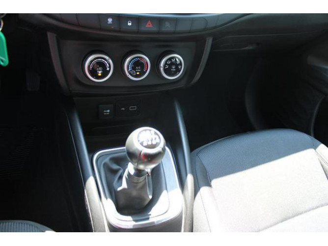 Fiat Tipo 1.4 MPI LOUNGE 