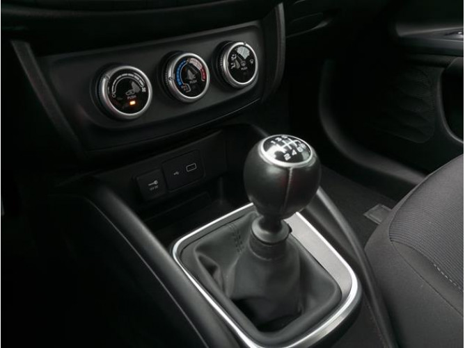 Fiat Tipo 1.4 LIFE 