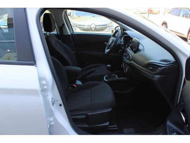 Fiat Tipo 1.6 mjtd Lounge 