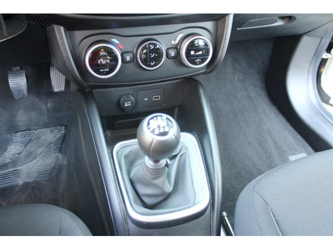 Fiat Tipo 1.6 mjtd Lounge 
