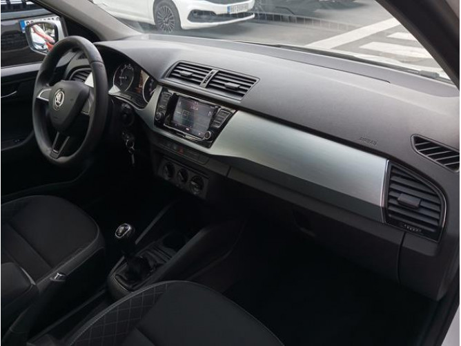 Škoda Fabia 1.0 TSI Ambition 