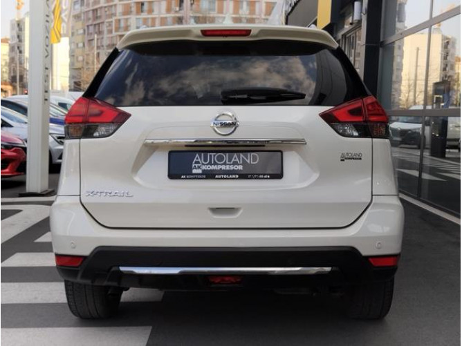 Nissan X-Trail 1.7 dCi Tekna Aut4WD 