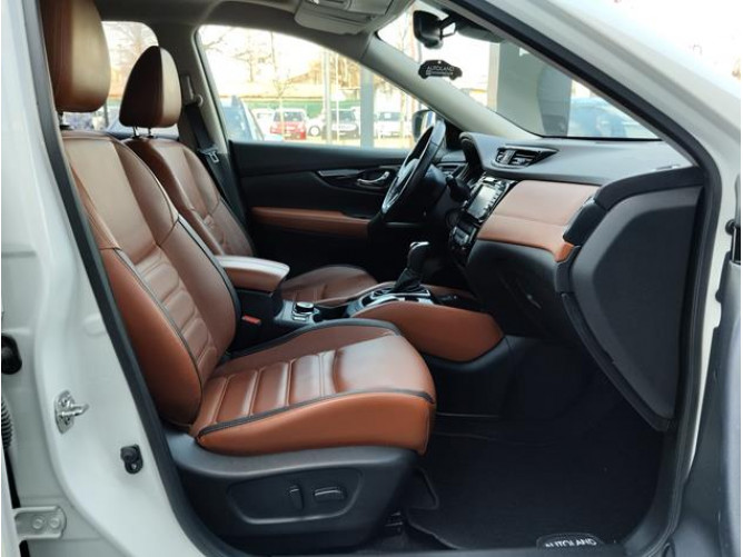 Nissan X-Trail 1.7 dCi Tekna Aut4WD 