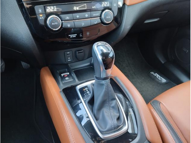 Nissan X-Trail 1.7 dCi Tekna Aut4WD 