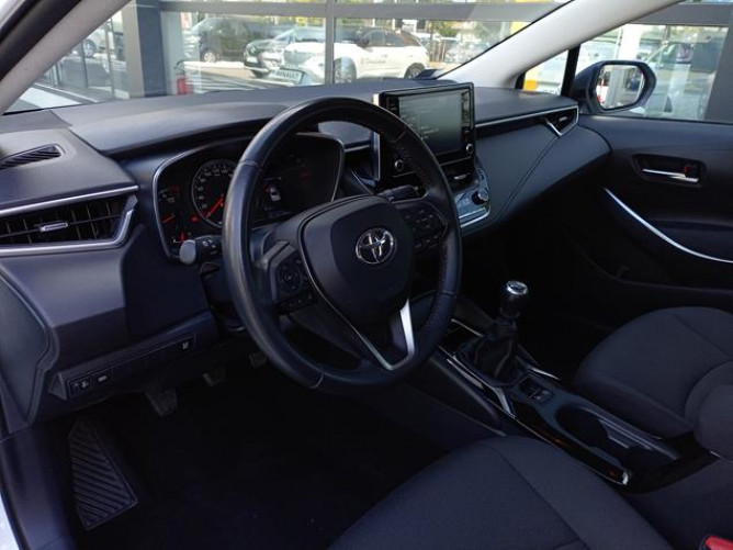 Toyota Corolla 1.5 Luna 