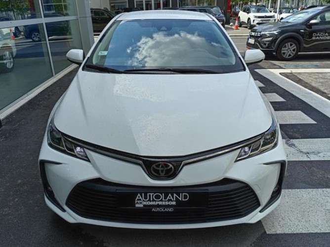 Toyota Corolla 1.5 Luna 