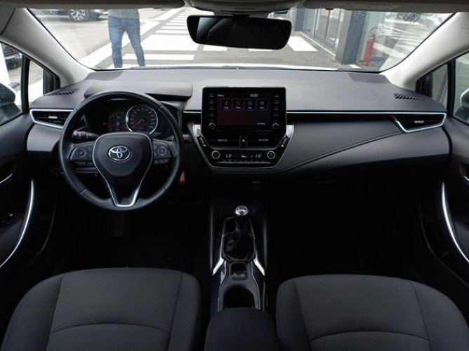 Toyota Corolla 1.5 Luna 