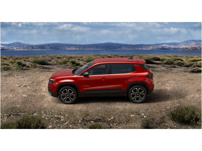 Jeep Avenger MHEV 1.2 100ks DCT6 Summit 