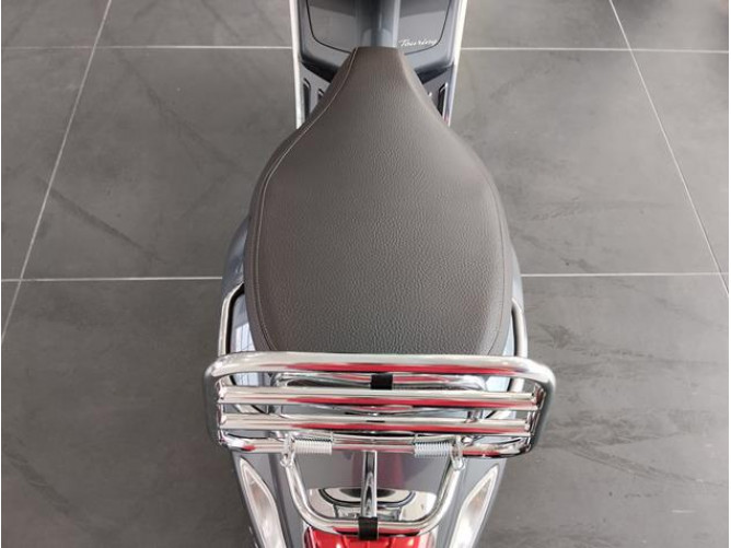 Vespa Primavera 50 Touring 