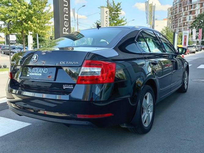 Škoda Octavia 1.6 TDI Style 