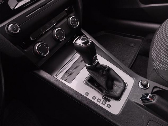 Škoda Octavia 1.6 TDI Ambition DSG 