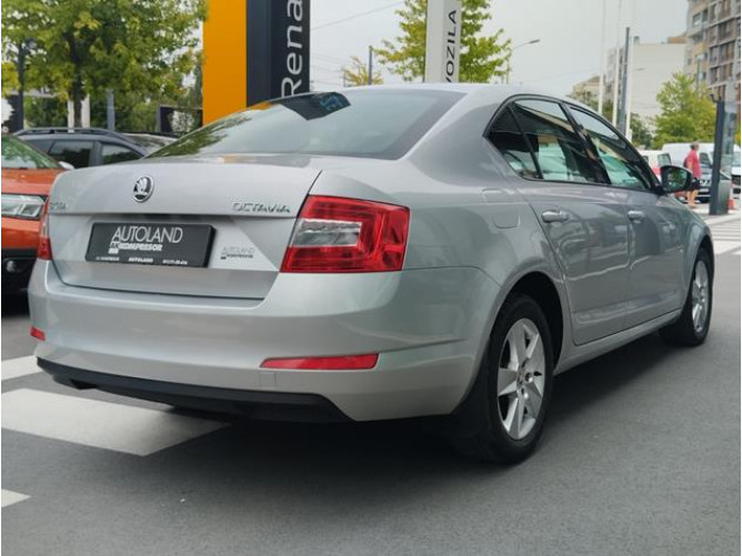 Škoda Octavia 1.6 TDI Ambition DSG 
