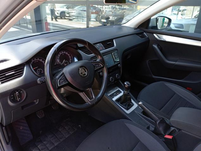 Škoda Octavia 1.6 TDI Ambition 