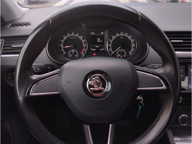 Škoda Octavia 1.6 TDI Ambition 