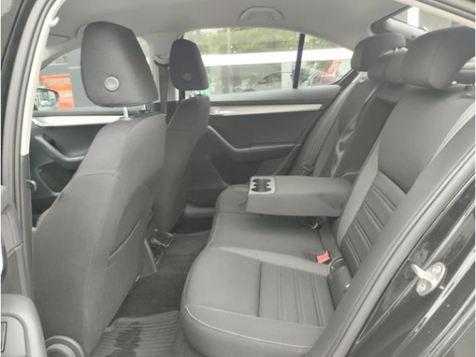 Škoda Octavia 1.6 TDI Ambition DSG 