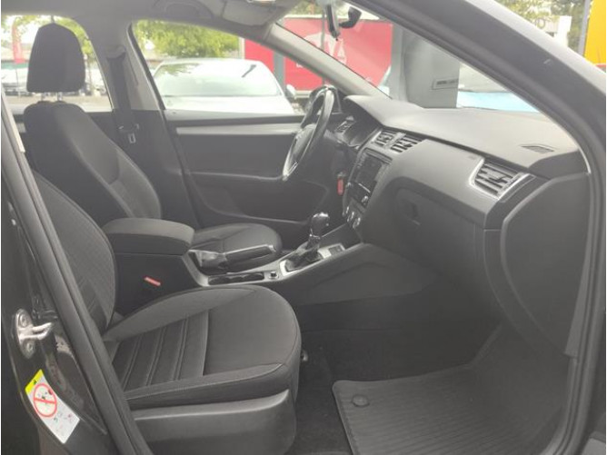 Škoda Octavia 1.6 TDI Ambition DSG 