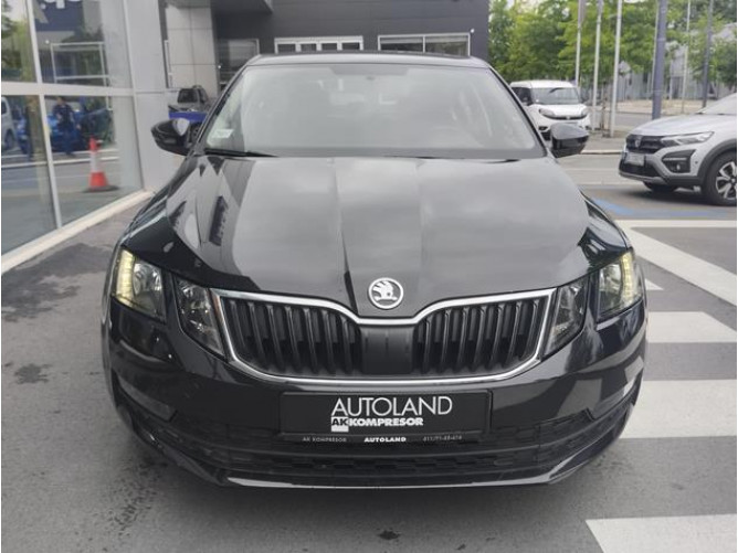 Škoda Octavia 1.6 TDI Ambition DSG 