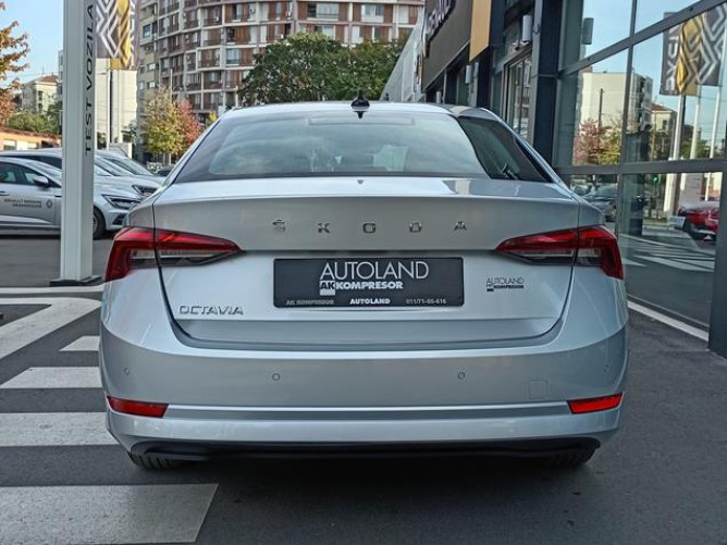 Škoda Octavia 2.0 TDI Ambition 