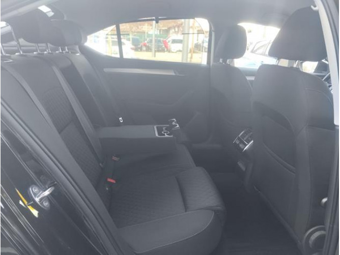Škoda Superb 2.0 TDI Ambition DSG 