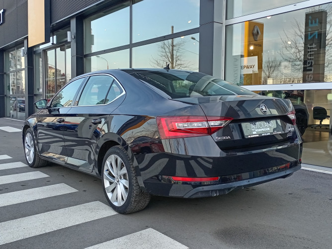 Škoda Superb 2.0 TDI Ambition DSG 