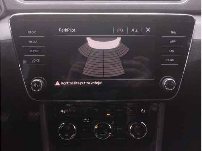 Škoda Superb 2.0 TDI Ambition 