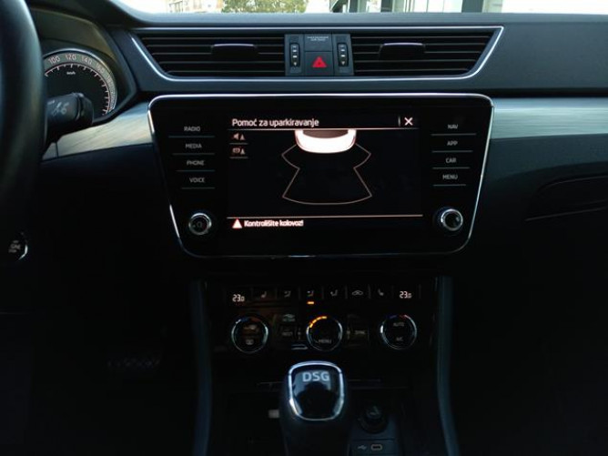 Škoda Superb 2.0 TDI Ambition DSG 