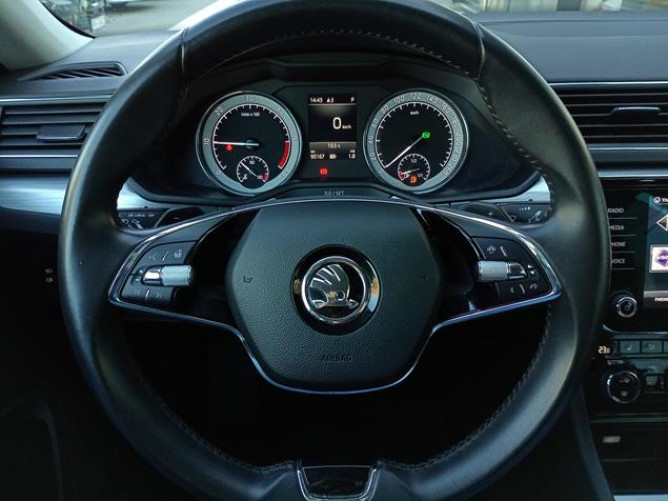 Škoda Superb 2.0 TDI Ambition DSG 