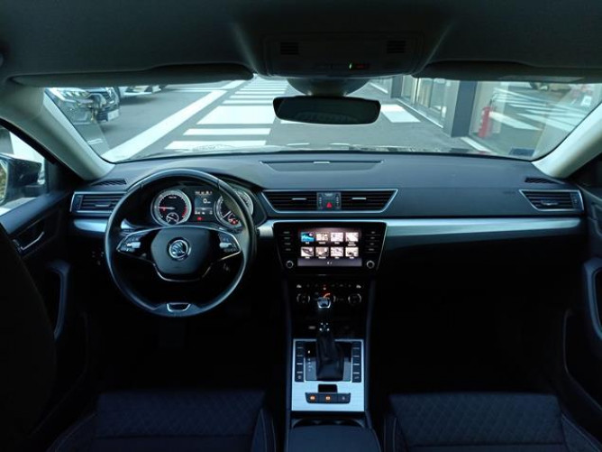Škoda Superb 2.0 TDI Ambition DSG 