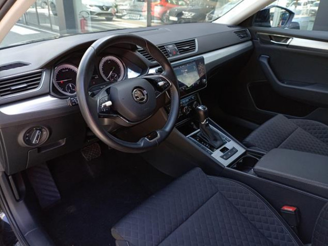 Škoda Superb 2.0 TDI Ambition DSG 