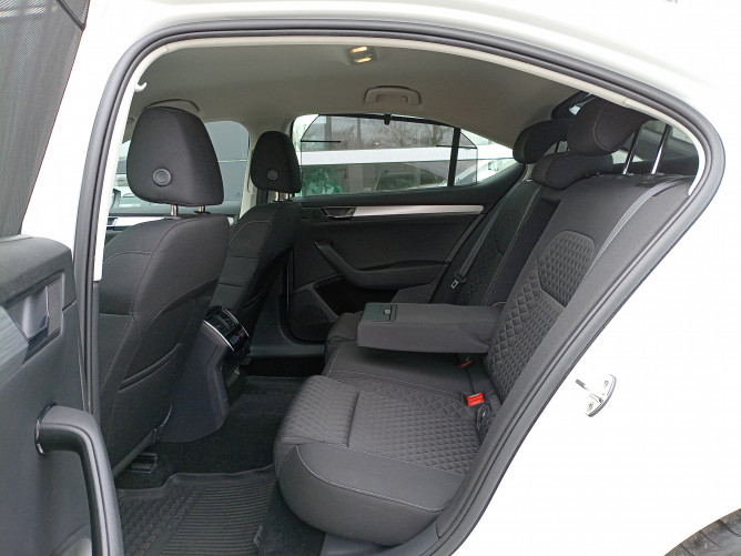 Škoda Superb 2.0 TDI Ambition DSG 