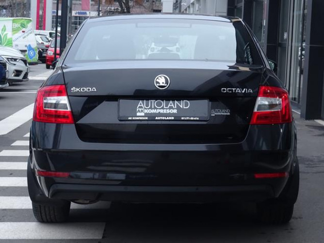 Škoda Octavia 2.0 TDI Style DSG 