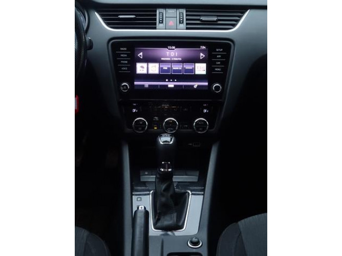 Škoda Octavia 2.0 TDI Style DSG 