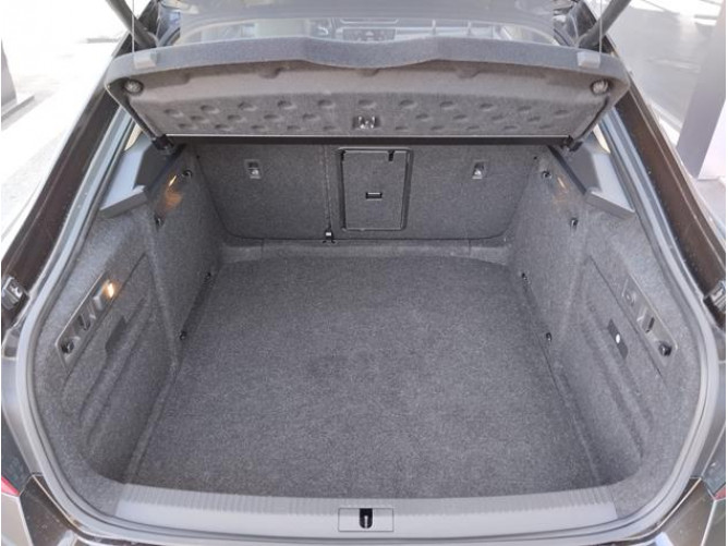 Škoda Superb 2.0 TDI DSG Style 