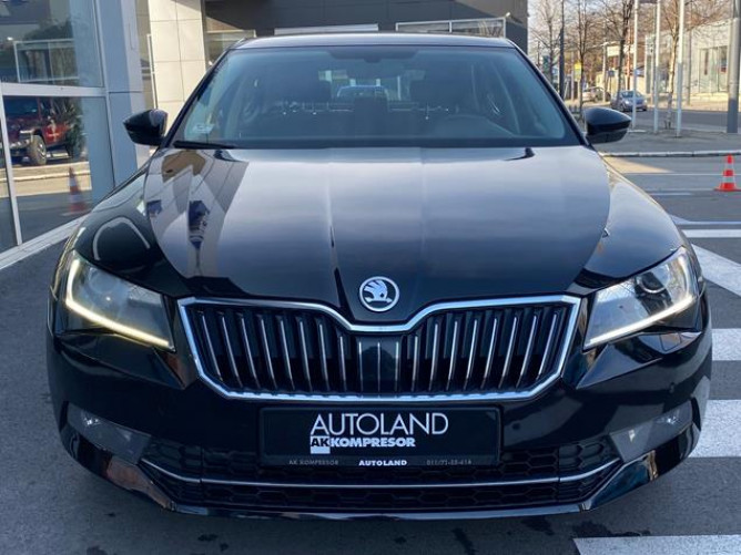 Škoda Superb 2.0 TDI Ambition DSG 