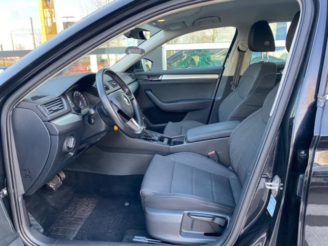 Škoda Superb 2.0 TDI Ambition DSG 