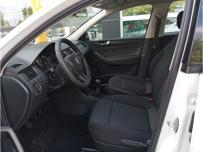 Škoda Rapid 1.0 TSI Active 