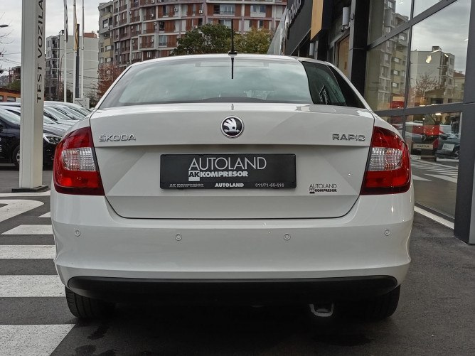 Škoda Rapid  1.0 Ambition 