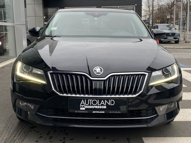 Škoda Superb 2.0 TDI DSG 4X4 