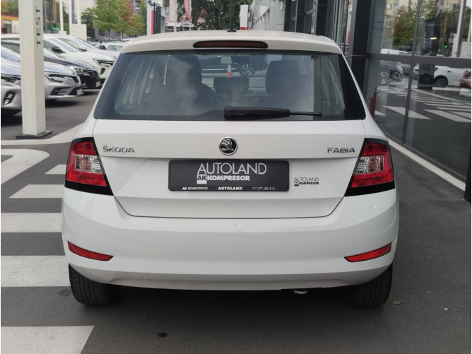 Škoda Fabia 1.0 Ambition 