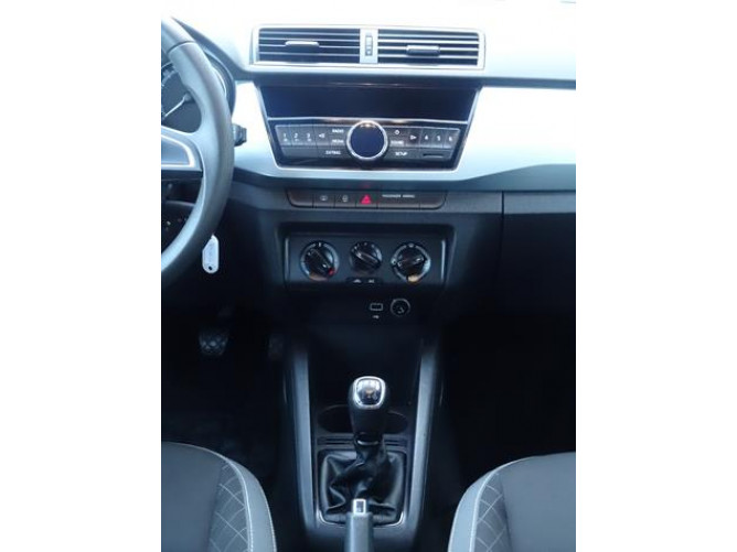 Škoda Fabia 1.0 Ambition 