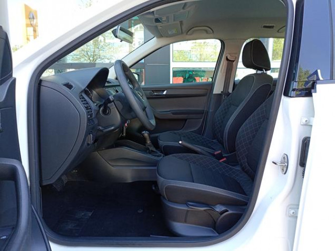Škoda Fabia 1.0 TSI Ambition DSG 