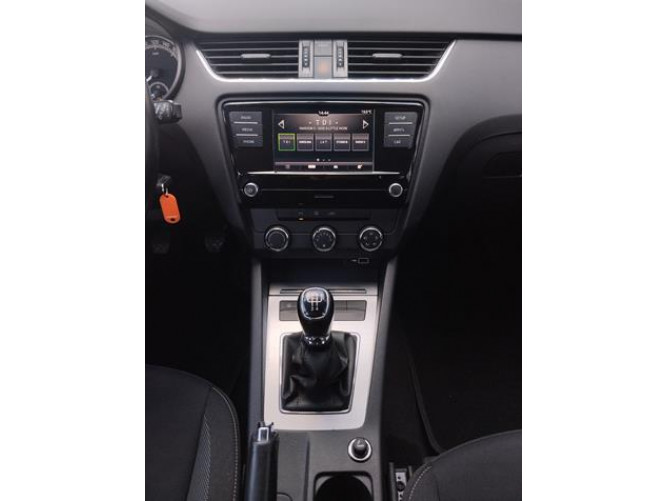 Škoda Octavia 1.6 TDI Ambition 