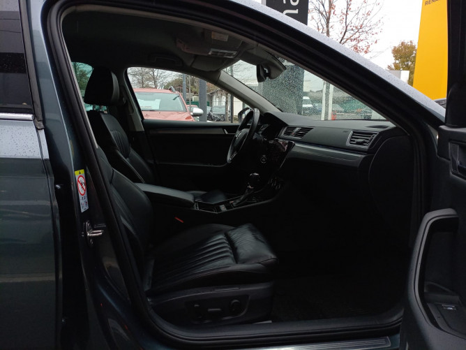 Škoda Superb 2.0 TDI DSG Style SW 