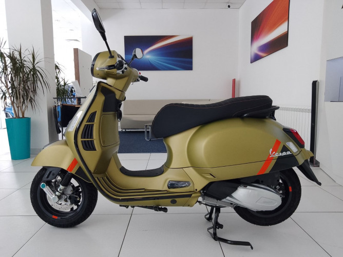 Vespa GTS 300 HPE Super S 