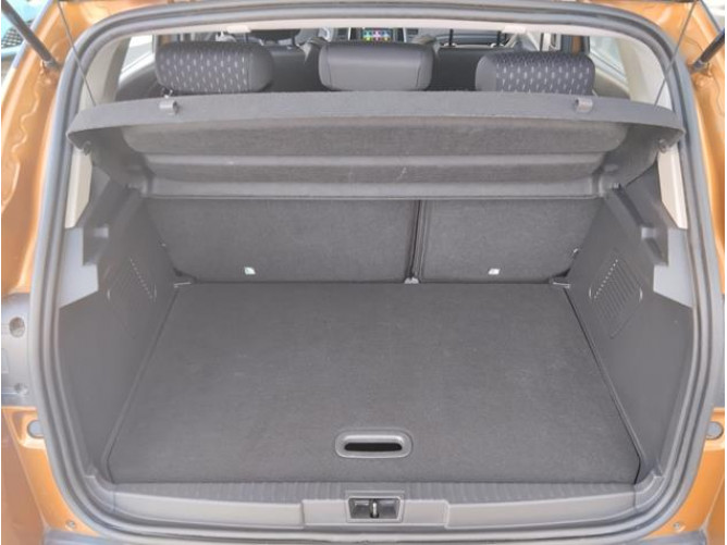 Renault Captur 0.9 tCe Intens 